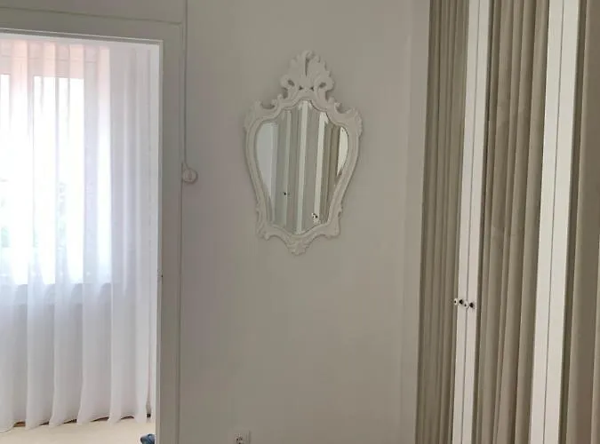 Casa Uveiras Pacos de Ferreira